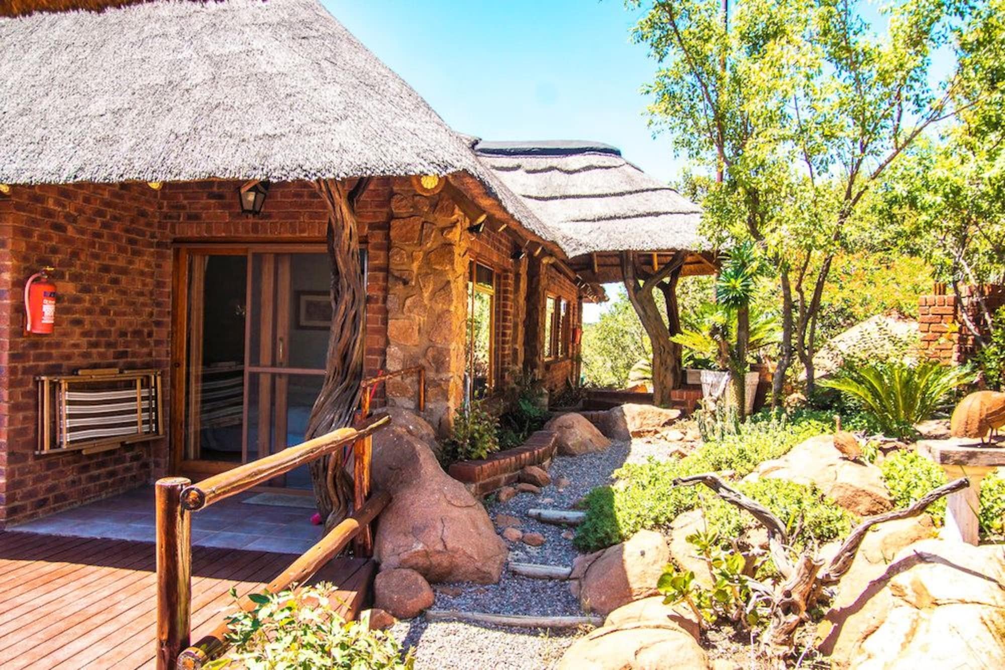 Mabalingwe Uzuri Lodge Bela-Bela Eksteriør billede